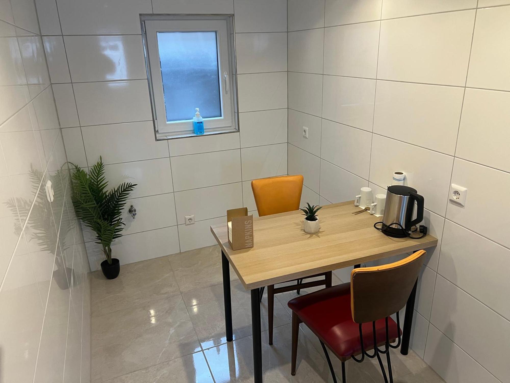 City Apart 2 Stadtwohnung Mit Netflix Nahe Bahnhof Зинсхайм Экстерьер фото